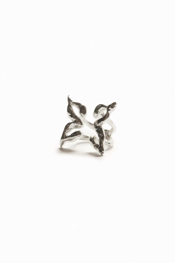 Verzilverde ring met vlinder Zalio - BLACK - L