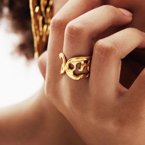 Vergulde ring met organische vormen Zalio - MATERIAL FINISHES - M