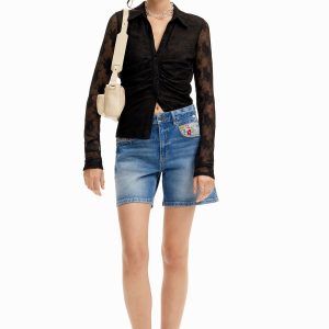Korte jeans met borduursels. - BLUE - 34