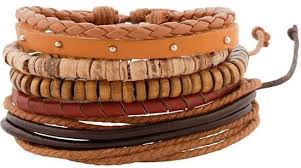 Leren armbanden set met houten kralen bruin