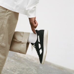 Saye sneakers Model 70 M70-01 zwart