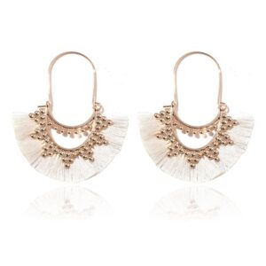 Deja Jewels Bohemian Gouden Oorbellen met Witte Franje Waaierhangers