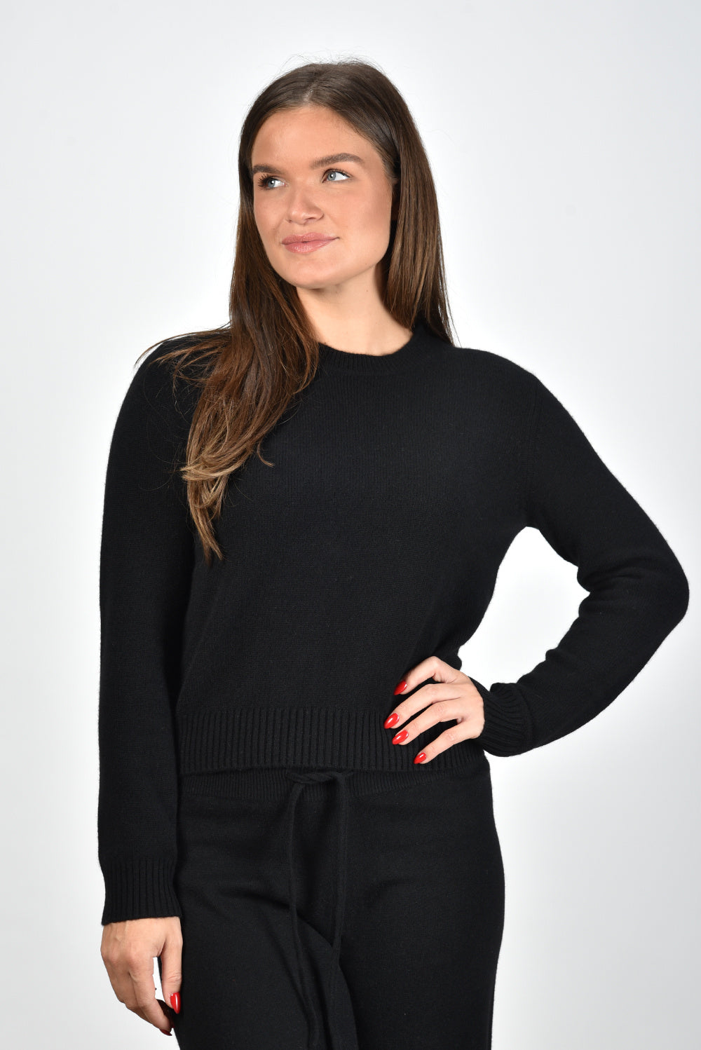 Lisa Yang trui Mable 2022117 black 1 Lisa Yang trui Mable 2022117 black