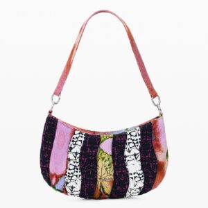 Middelgrote tas ontworpen door M. C. Lacroix - RED - U